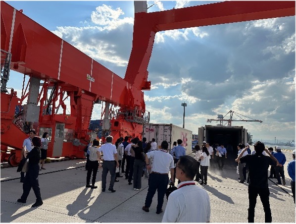 2025年度「仙台港・仙台空港視察セミナー」を開催しました イメージ5